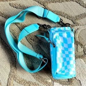 NWOT blue and white crossbody water bottle/ money-card holder purse